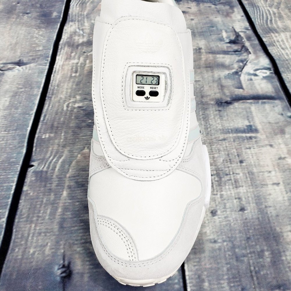 Adidas Men's Trainers MicropacerxR1 Never Made Pck - Picture 10 of 12